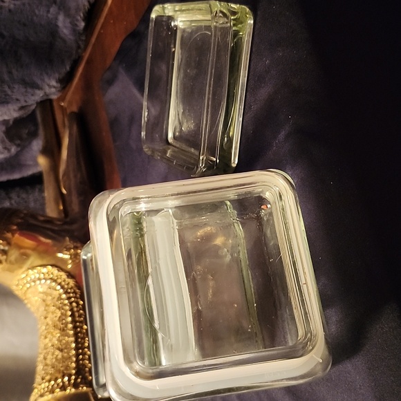 Anchor Hocking Square Glass Canisters, Stackable, 4" Airtight (Set of 2) - Picture 3 of 6